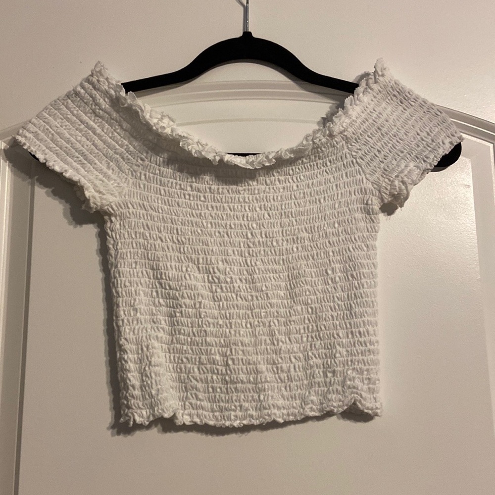 Abercrombie & Fitch Off the shoulder Top